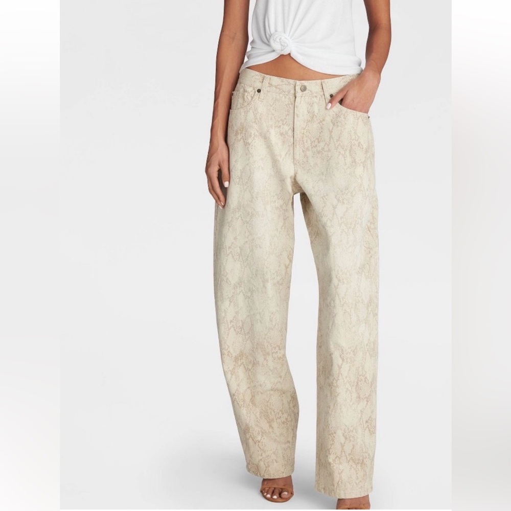 NWT KBB by Kahlana women’s midrise barrel leg gray snakeskin size 12